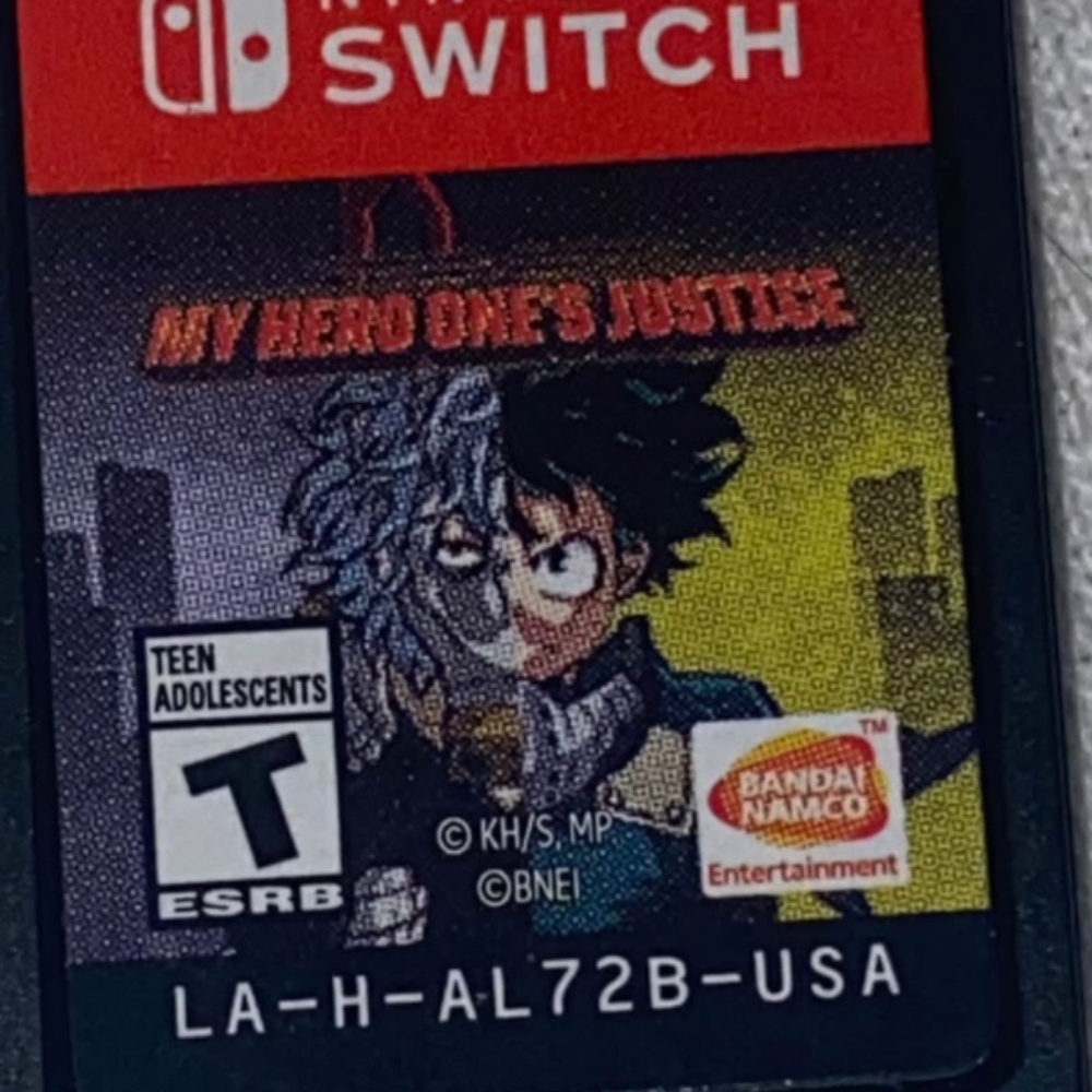 Nintendo Switch Lite (2 Games Included)